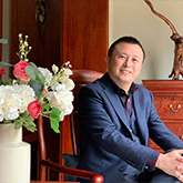 冯元文

四川精锐机电有限公司董事长